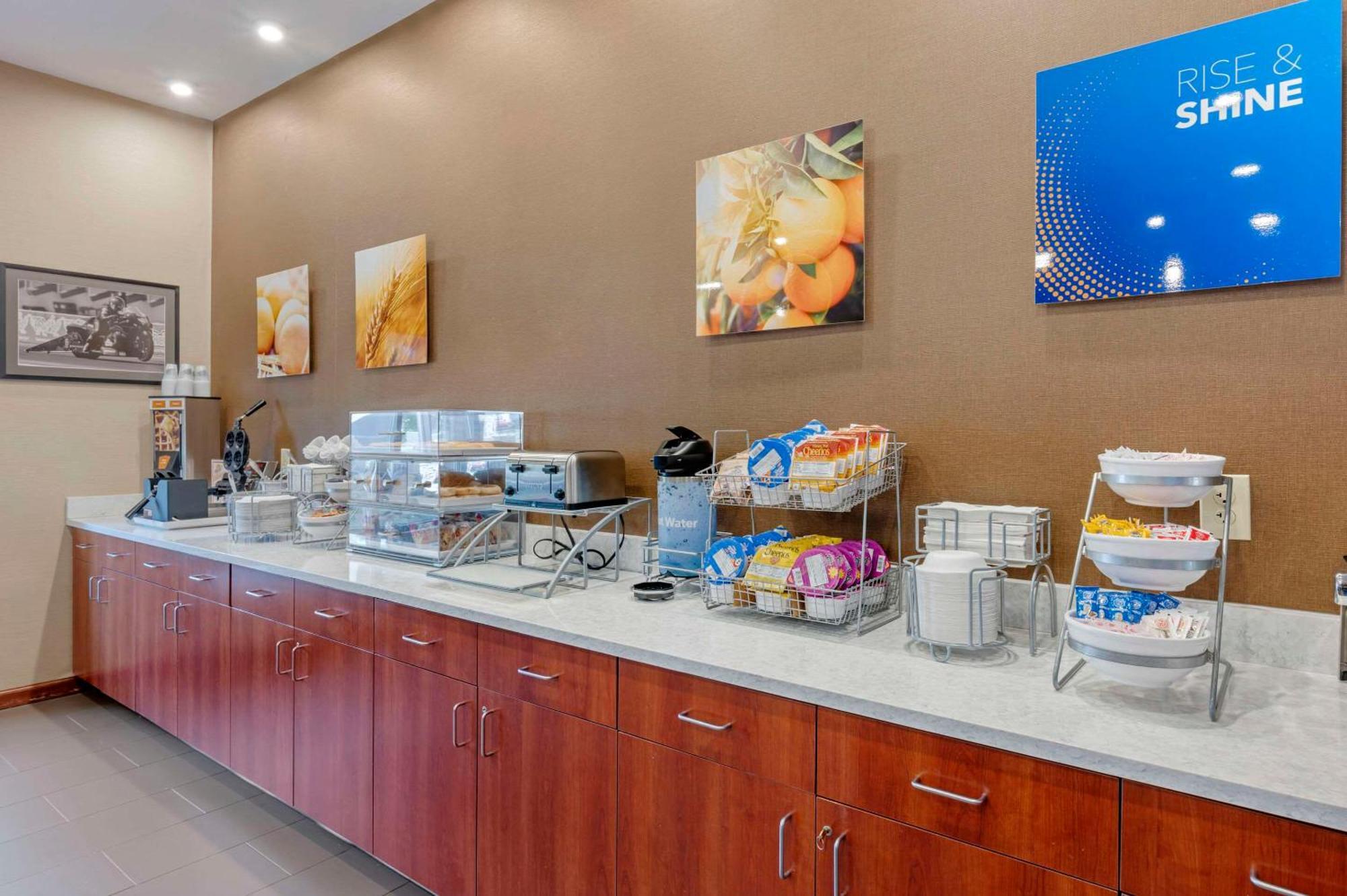 Comfort Suites West Indianapolis - Brownsburg Luaran gambar